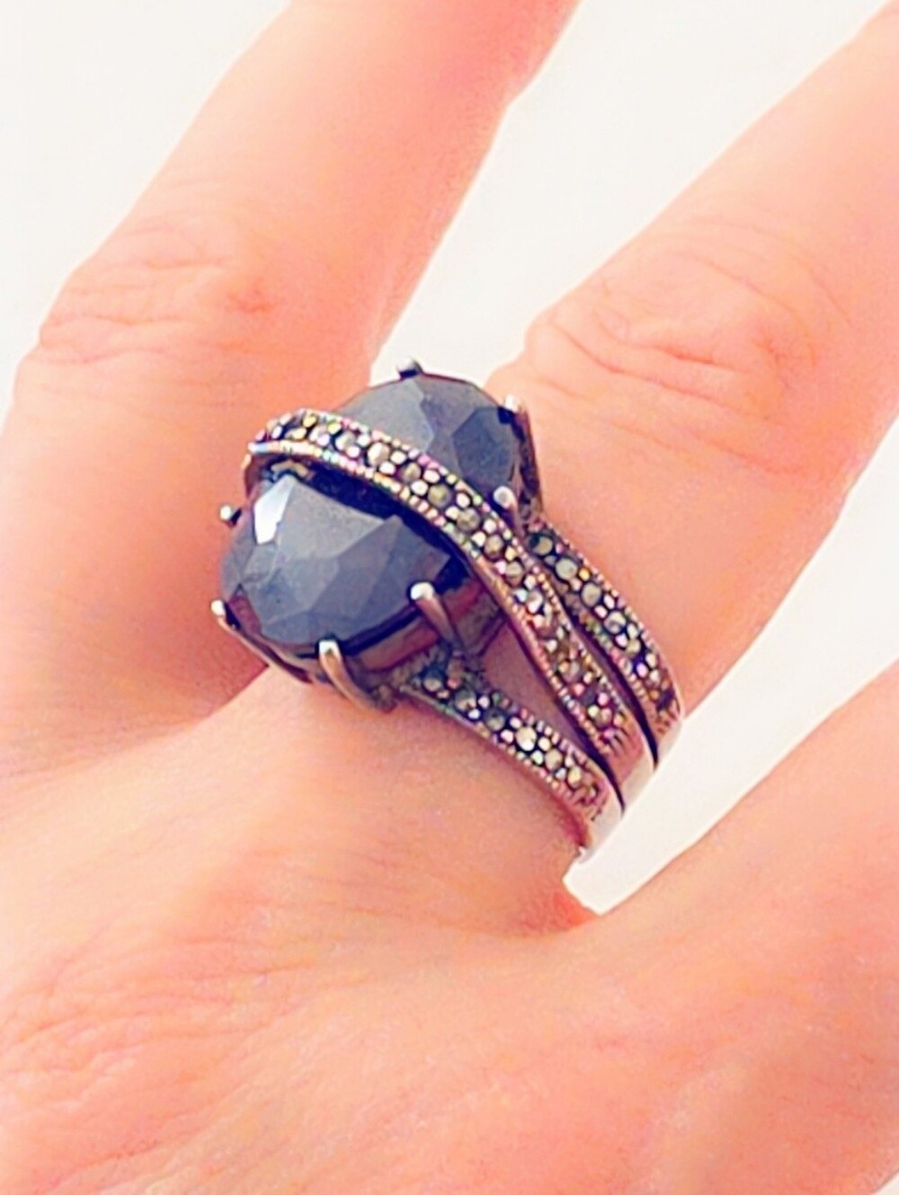 Estate Garnet Statement Ring Sterling Silver 925